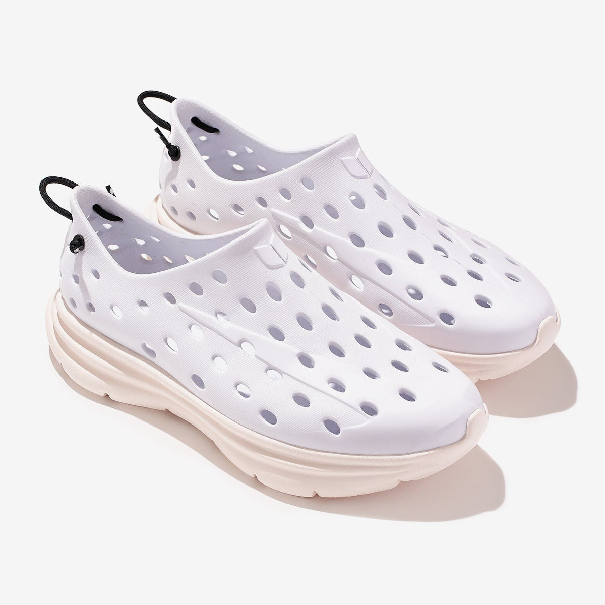 Revive Sneakers - Premium Brand Shoes for Men and Women