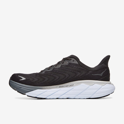 Hoka Arahi 6