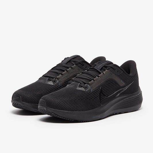 Nike Pegasus 40 - Black/Black