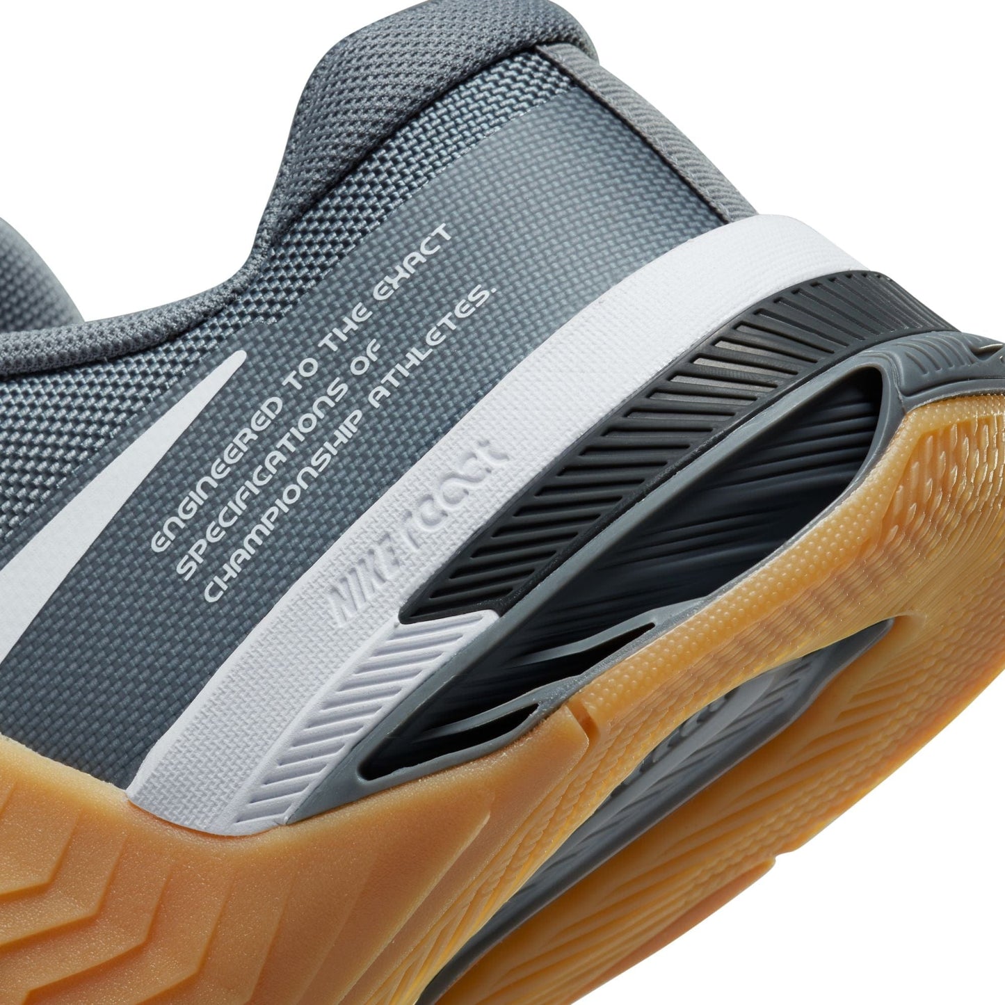 Metcon 8 Sneakers - Premium Brand Shoes for Men and Women