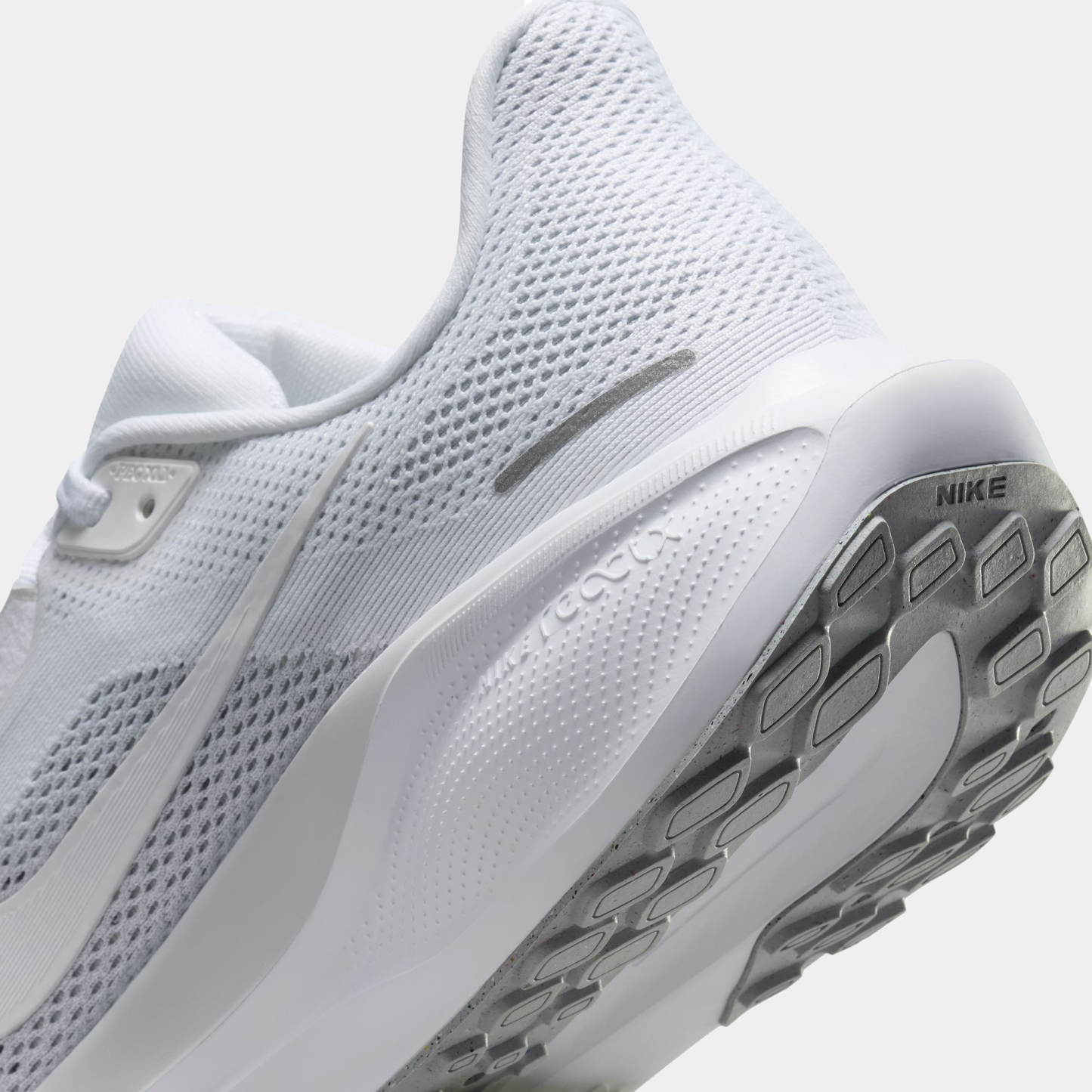 Air Zoom Pegasus 41 Sneakers - Premium Brand Shoes for Men and Women