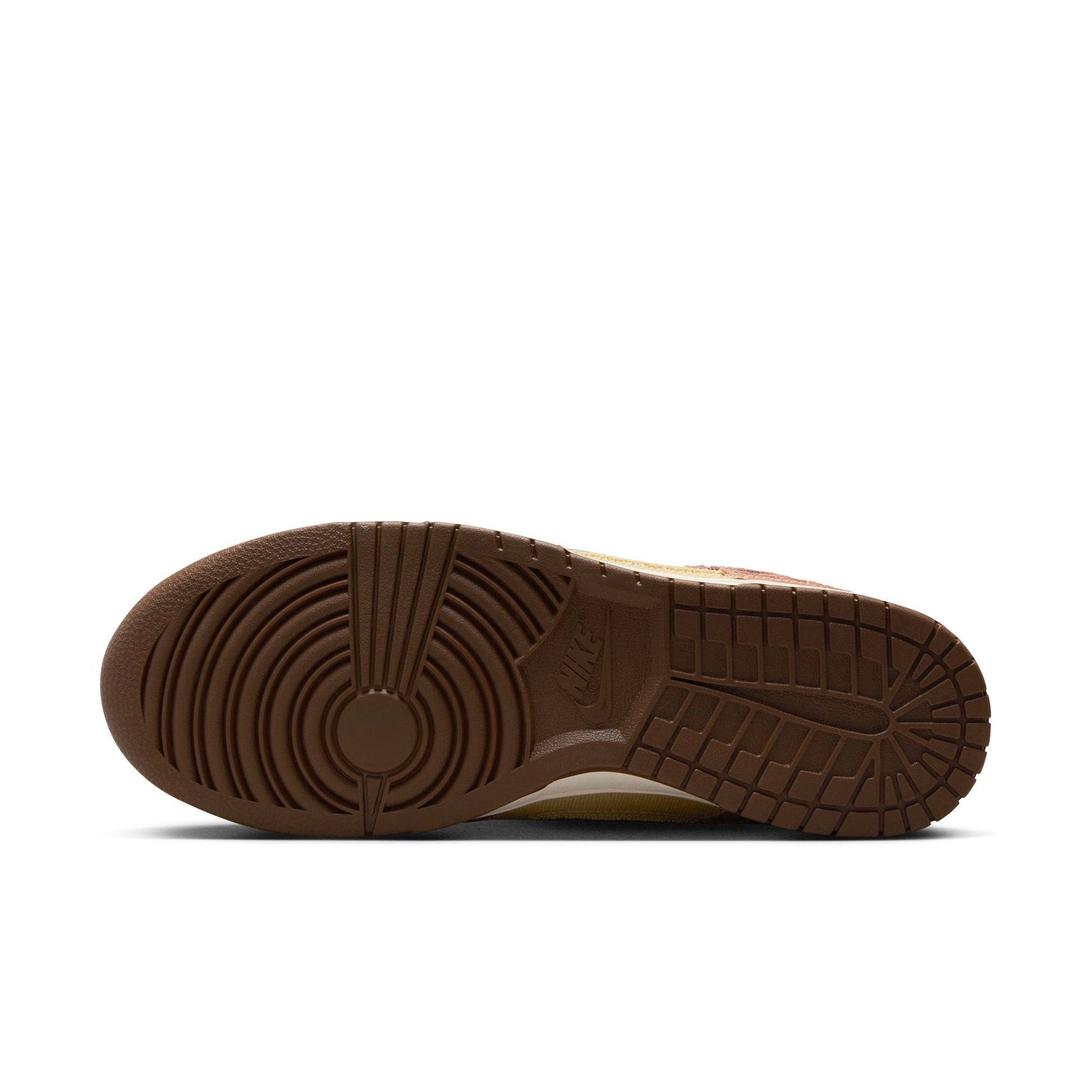 Dunk Low Retro SE Sneakers - Premium Brand Shoes for Men and Women