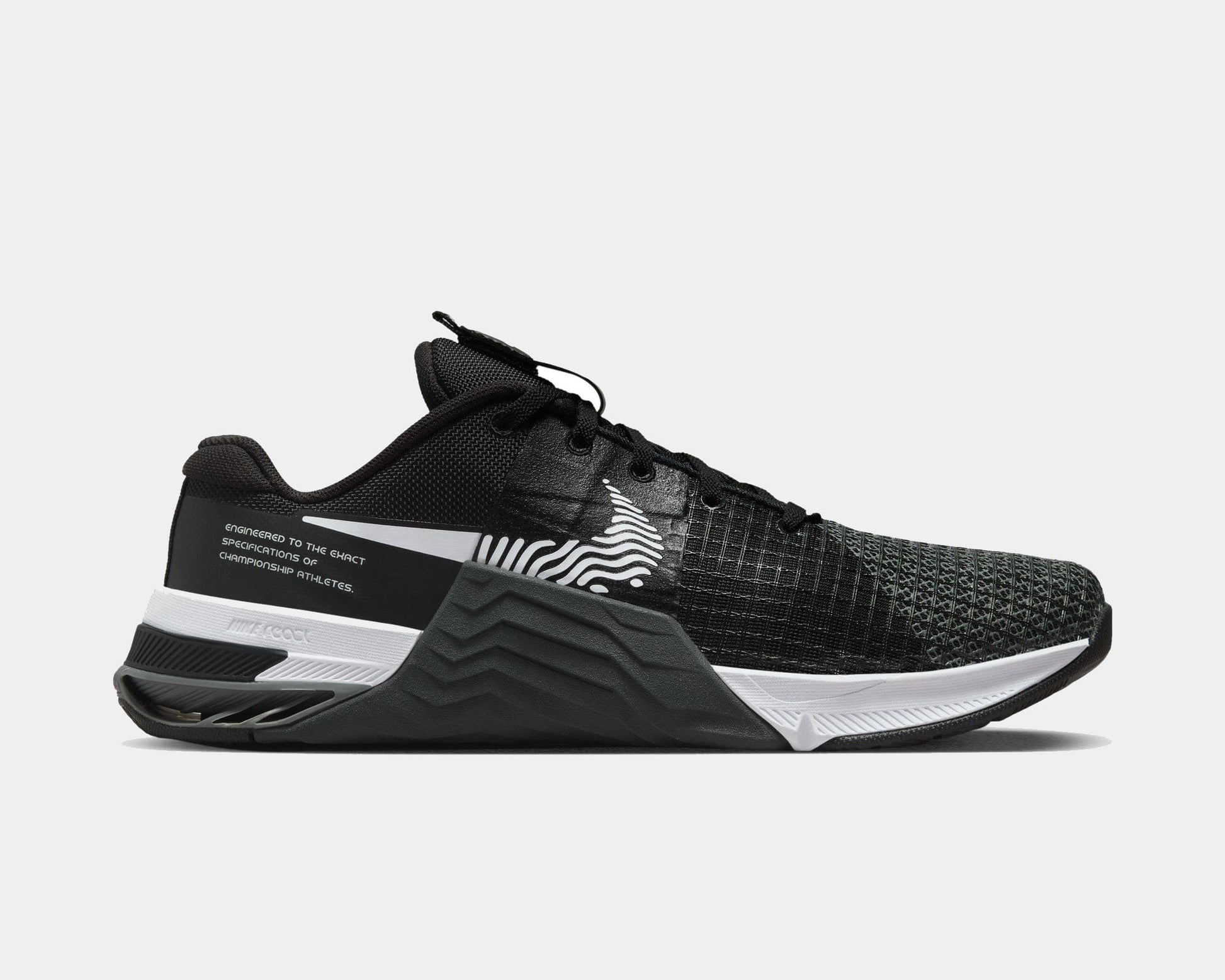 Metcon 8 Sneakers - Premium Brand Shoes for Men and Women