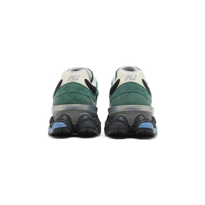 New Balance 9060 'Team Forest Green' (2023)